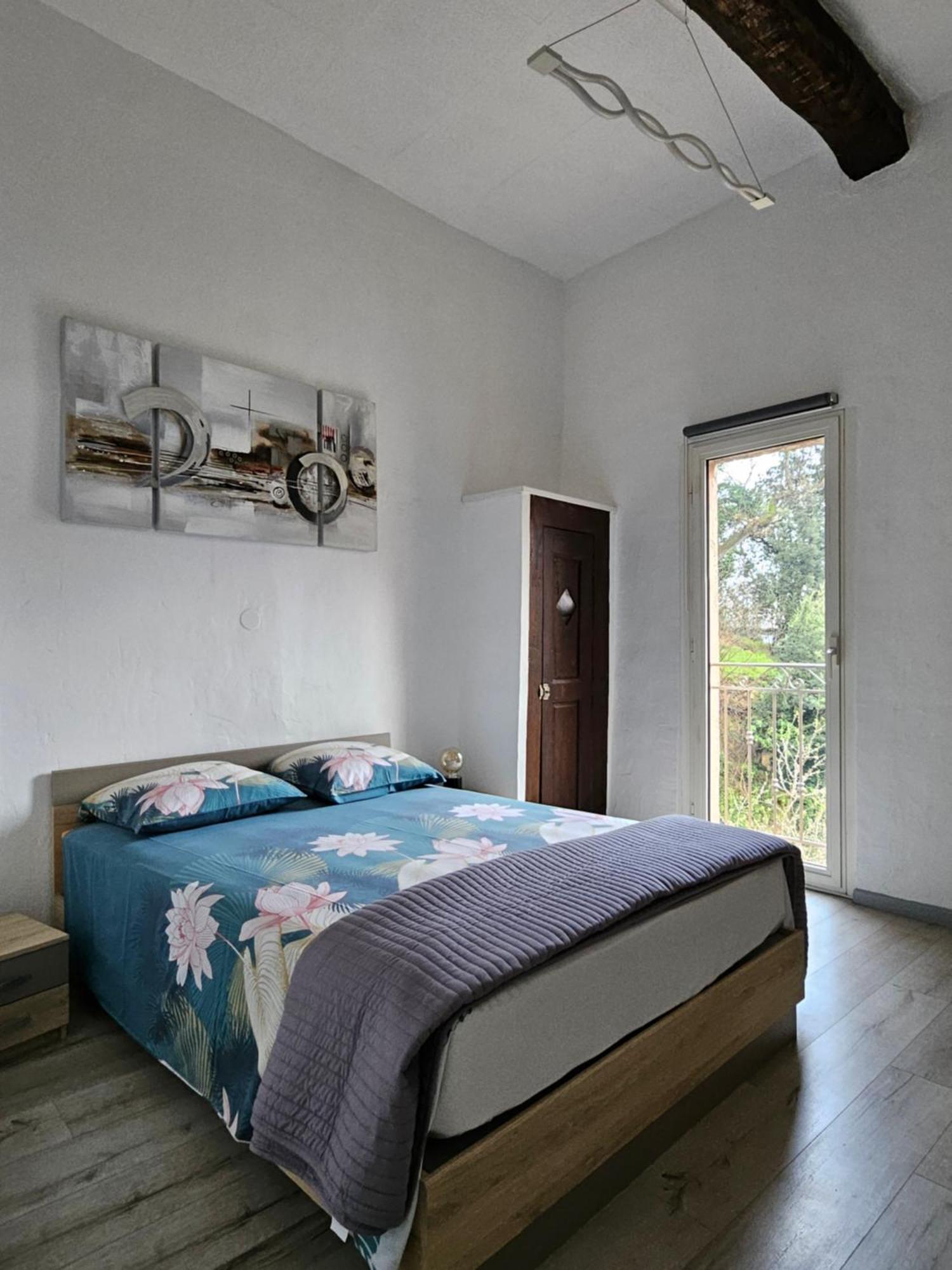 Appartement Dans Ancien Moulin A Huile Renove Grasse Bagian luar foto