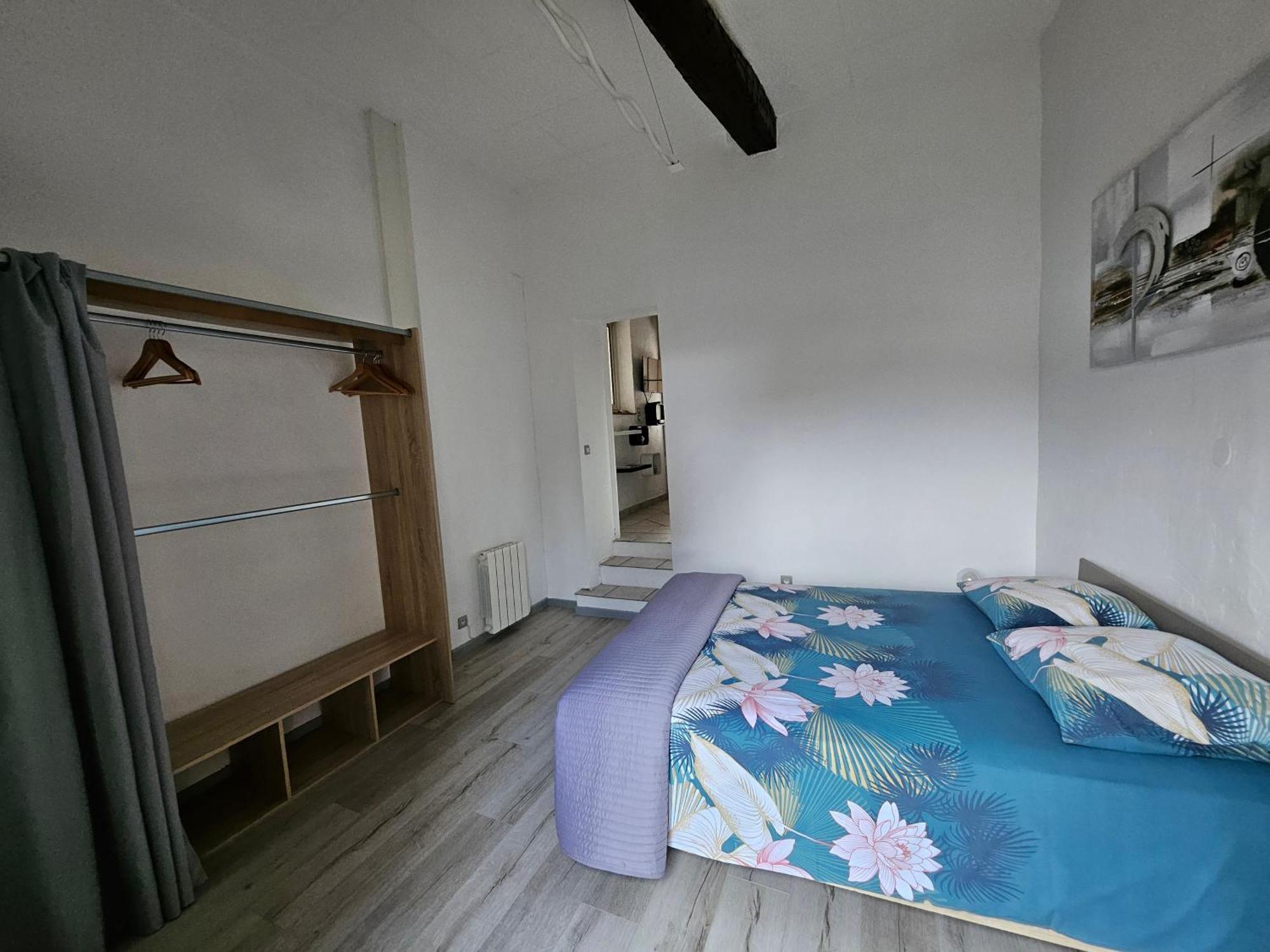 Appartement Dans Ancien Moulin A Huile Renove Grasse Bagian luar foto